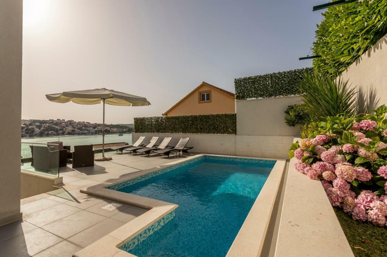Villa Rogoznica روغوزنيكا المظهر الخارجي الصورة